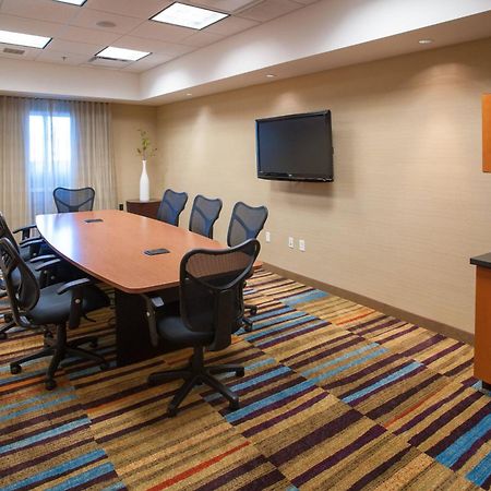 Fairfield Inn & Suites אורנג' ביץ' מראה חיצוני תמונה