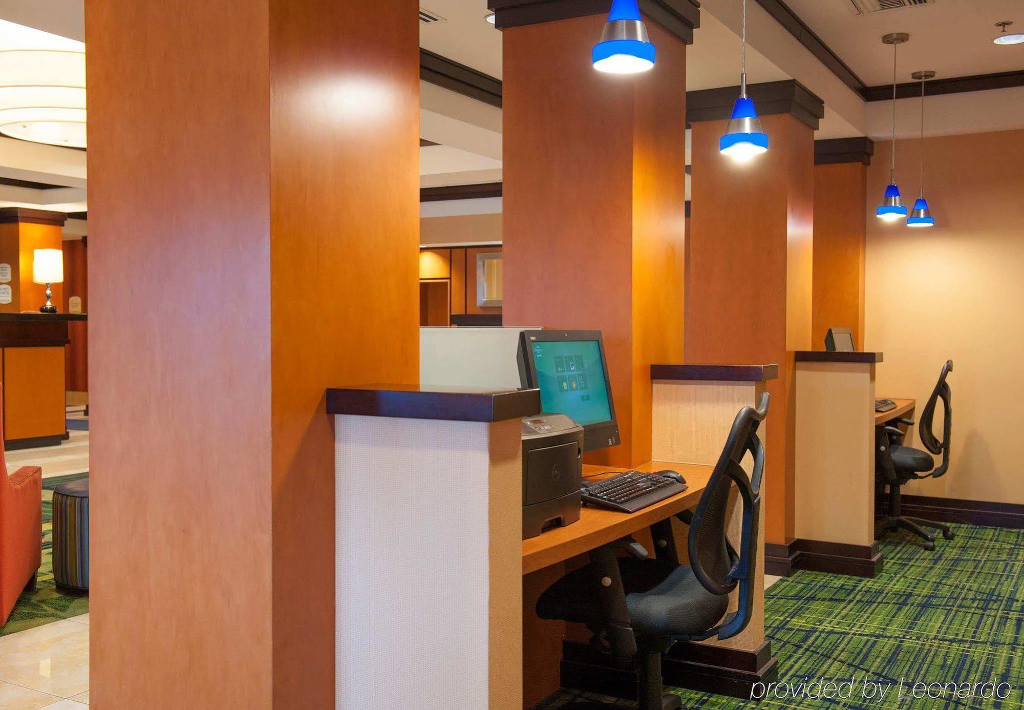 Fairfield Inn & Suites אורנג' ביץ' מראה חיצוני תמונה