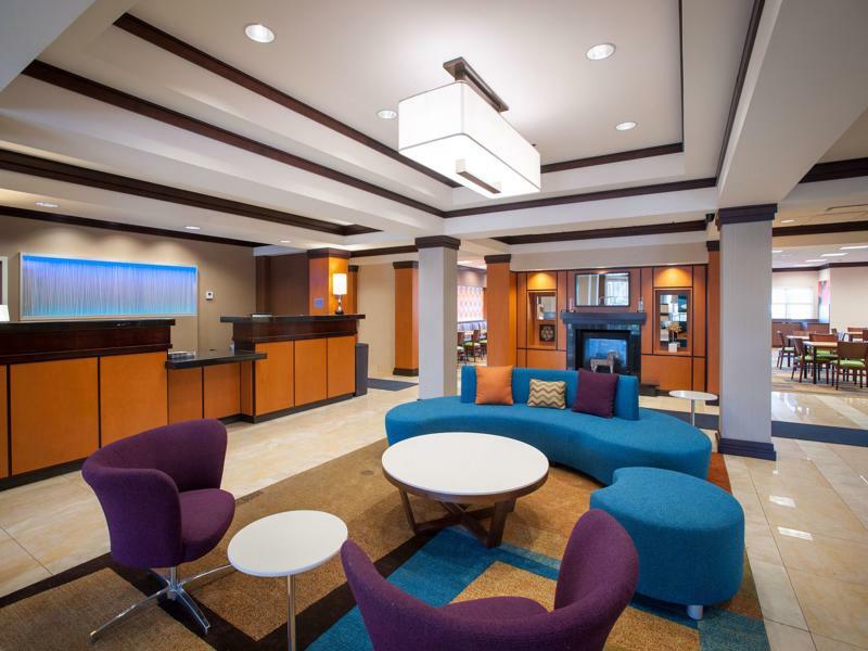 Fairfield Inn & Suites אורנג' ביץ' מראה חיצוני תמונה